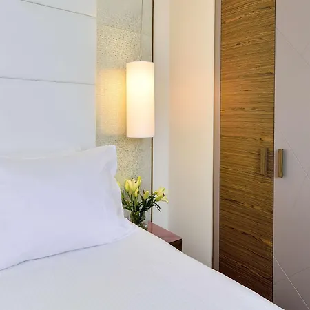 Art Hotel, A Member Of Radisson Individuals 4* Belgrad