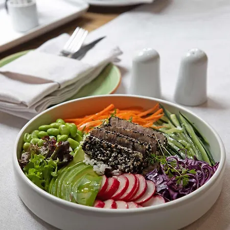 Art Hotel, A Member Of Radisson Individuals 4* Βελιγράδι