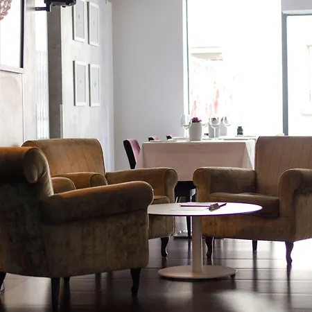 Art Hotel, A Member Of Radisson Individuals 4* Belgrad