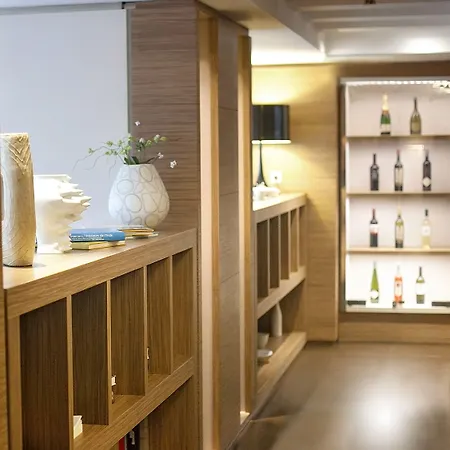 Art Hotel, A Member Of Radisson Individuals Ξενοδοχείο 4*