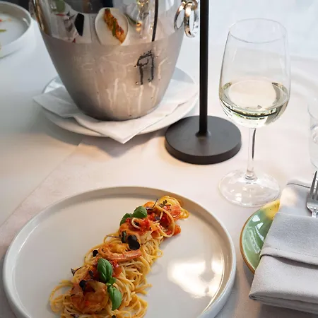 Art Hotel, A Member Of Radisson Individuals Belgrad