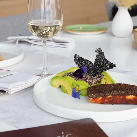 Art Hotel, A Member Of Radisson Individuals Hotel 4*