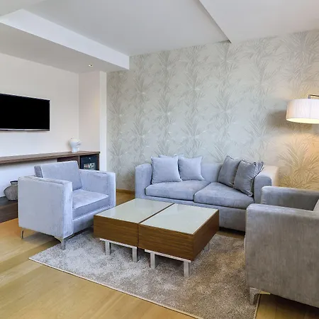 Ξενοδοχείο Art Hotel, A Member Of Radisson Individuals Βελιγράδι