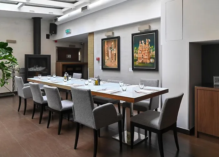 Art Hotel, A Member Of Radisson Individuals 4* Belgrade