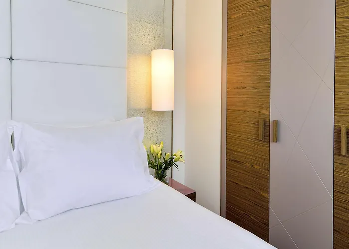 Art Hotel, A Member Of Radisson Individuals 4* Belgrad