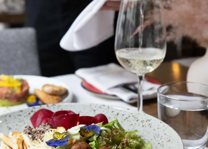 Hotel Art Hotel, A Member Of Radisson Individuals 4*