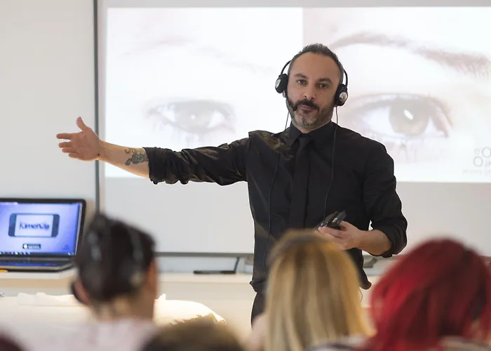 酒店 Art Hotel, A Member Of Radisson Individuals 贝尔格莱德